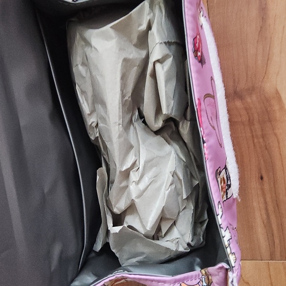 BETSEY JOHNSON PINK BETSEY JOHNSON DOGGY FLAP TOP INSULATED LUNCH TOTE - Picture 5 of 6